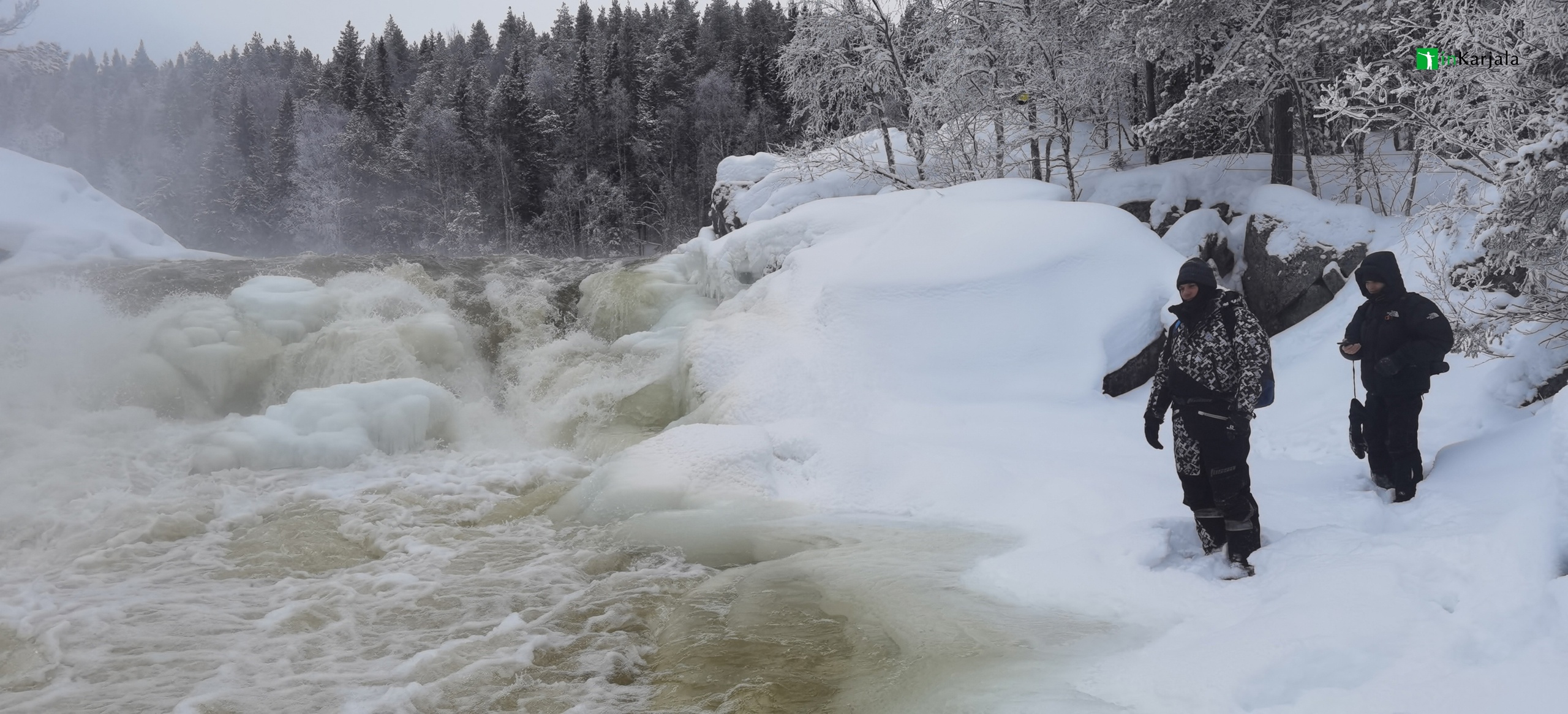 Водопад Киваккакоски зимой